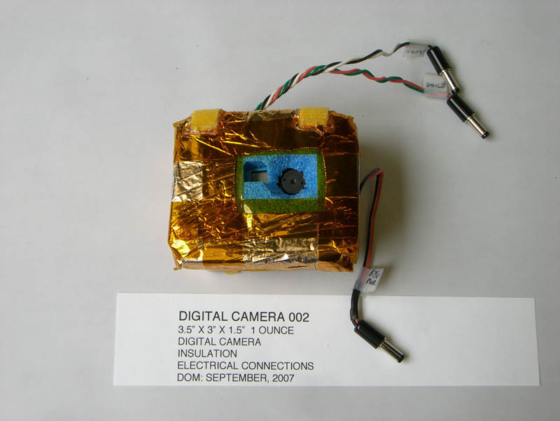 DIGITAL CAMERA 002
3.5