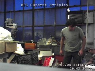 1229550339.jpg 