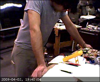 1238715537.jpg 