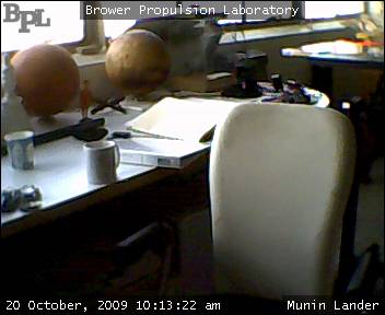 1256048002.jpg 